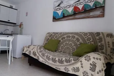 Apartman Poolside Oasis Ground Floor, Wifi & Terrace Costa de Antigua